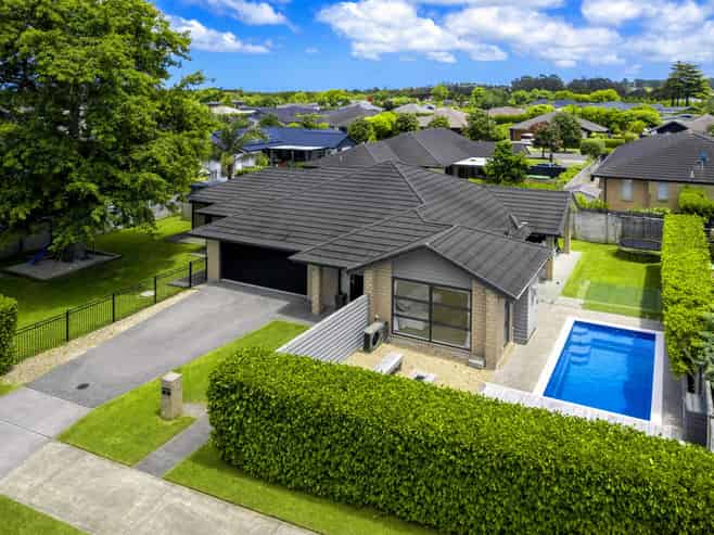 13 Munford Lane, Riverhead