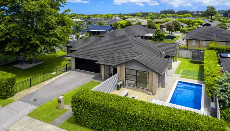 13 Munford Lane, Riverhead