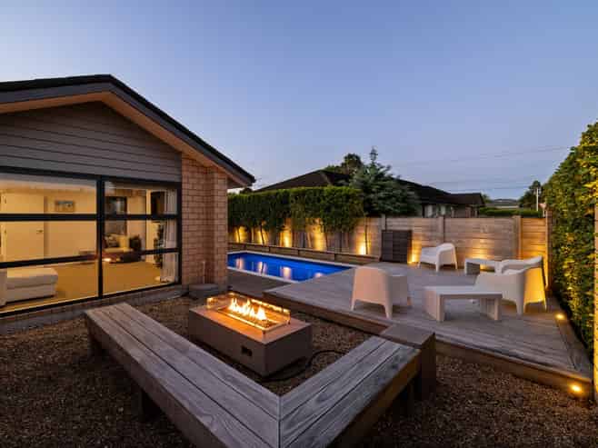 13 Munford Lane, Riverhead