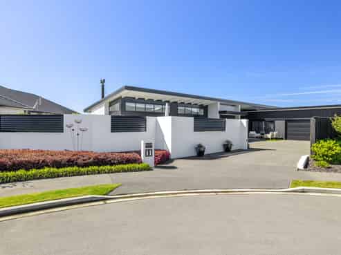 11 Eleanor Lane, Casebrook