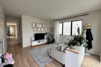 7 Mita Road, Silverdale