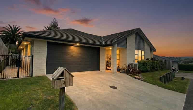 8 Quail Court, Pyes Pa