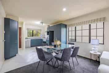 10/41 The Avenue, Albany