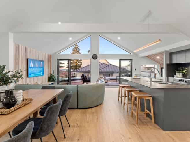 56b Marine Parade, Mount Maunganui