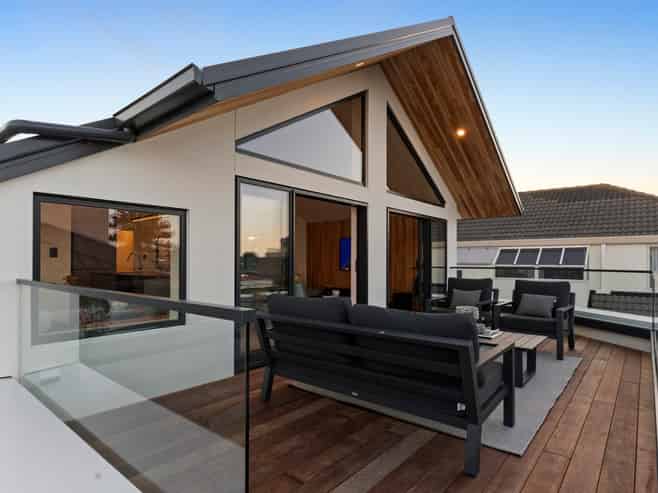 56b Marine Parade, Mount Maunganui