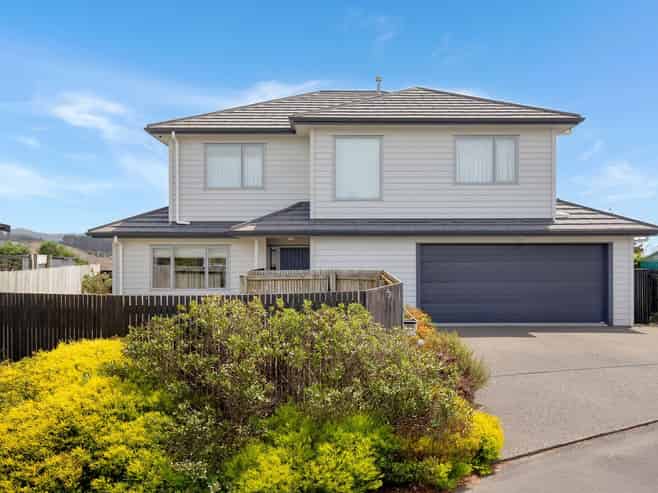 14 Montego Place, Grenada Village