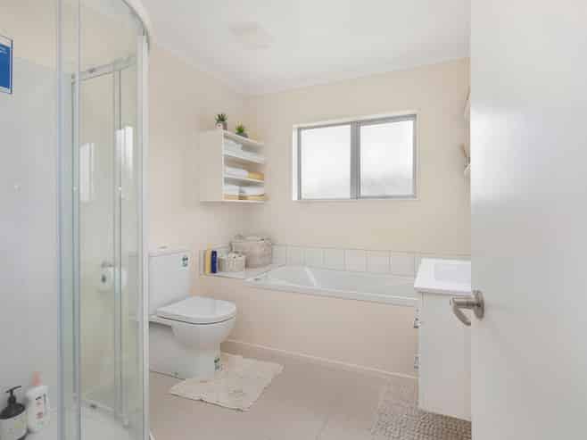 14 Montego Place, Grenada Village