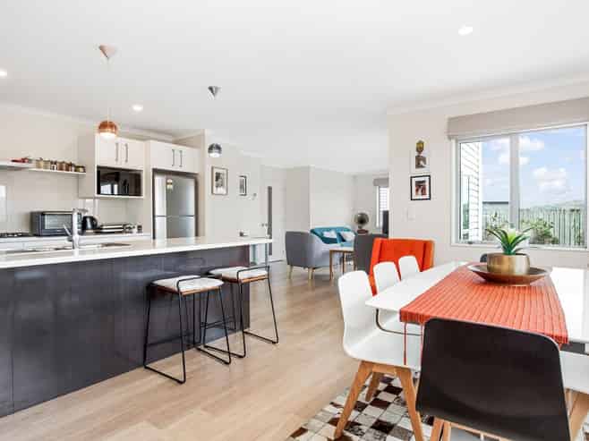 14 Montego Place, Grenada Village