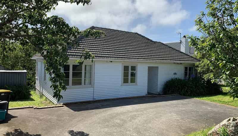 33 Coates Street, Tawa