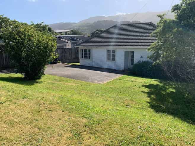 33 Coates Street, Tawa