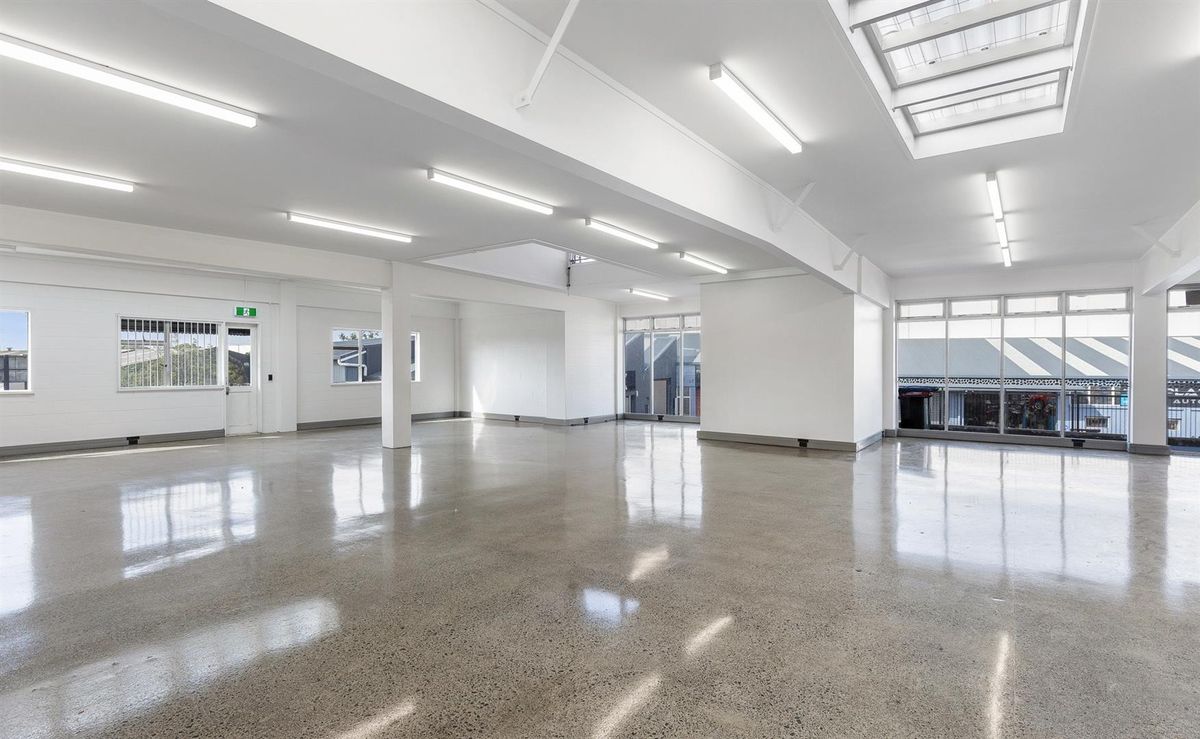Bright and Functional Workspace - Ansicht 4