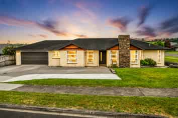 2 Parkgrove Crescent, Pokeno