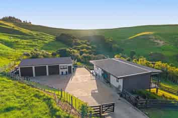 240 Oyster Point Road, Kaukapakapa