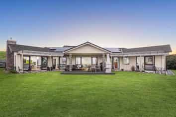 240 Oyster Point Road, Kaukapakapa