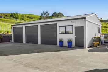 240 Oyster Point Road, Kaukapakapa