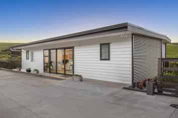 240 Oyster Point Road, Kaukapakapa