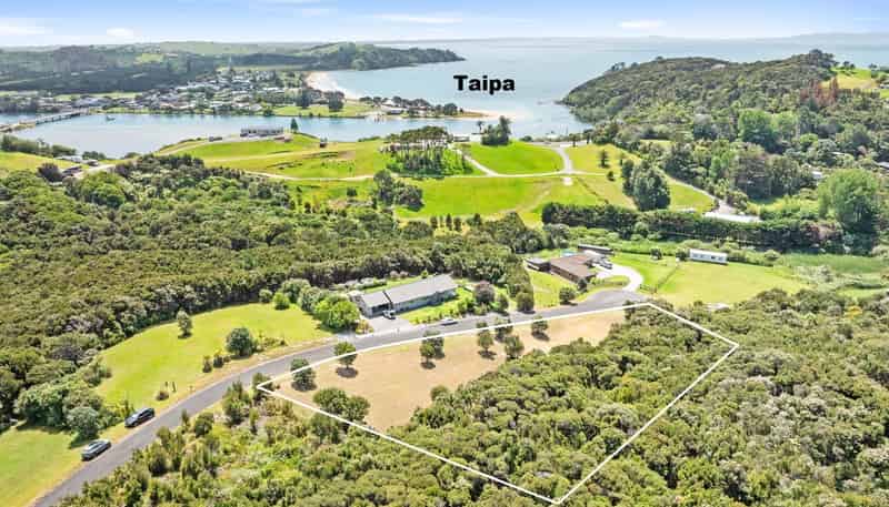 129 Stratford Drive, Cable Bay