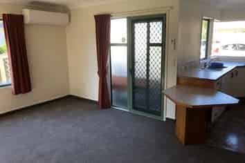 2/68A Guppy Road, Greenmeadows