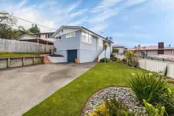 9A Lyttelton Avenue, Forrest Hill