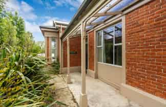 21 Peel Street, Lawrence