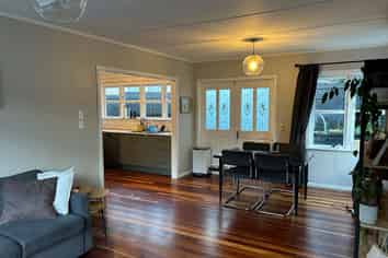 56 Sunny Grove, Wainuiomata