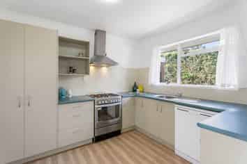 1/19 Hayr Road, Three Kings