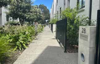 28/666b Great South Road, Ellerslie