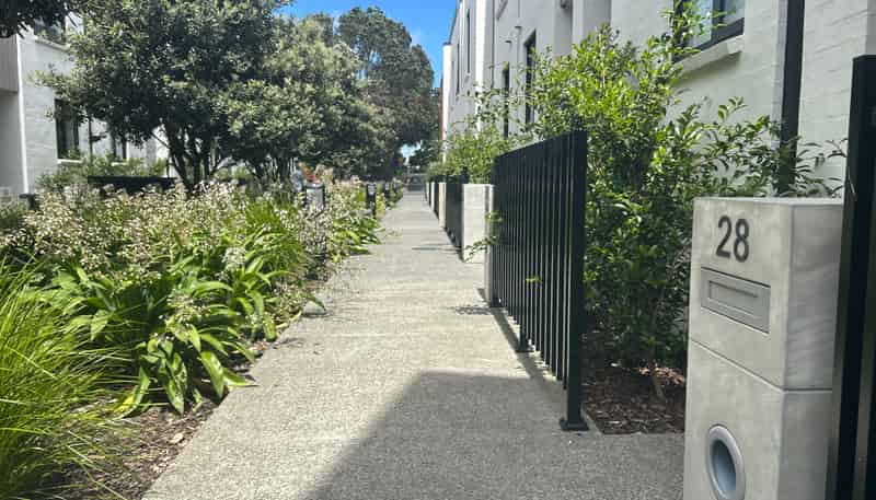 28/666b Great South Road, Ellerslie