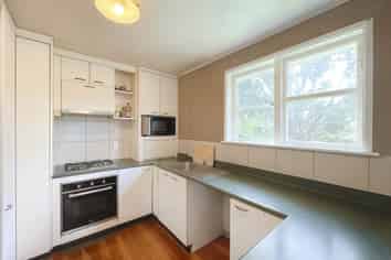 8 Ngarimu Road, Panmure