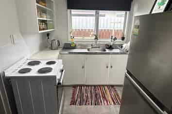 18b  Shelton Place, Feilding