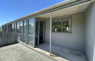 3/1 Angle Street, Picton