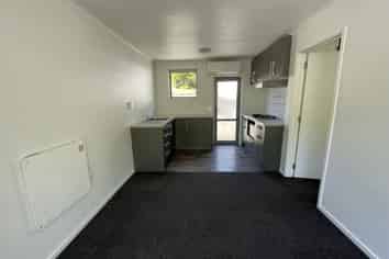 3/1 Angle Street, Picton