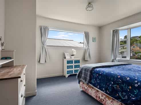 50 Emano Street, Toi Toi