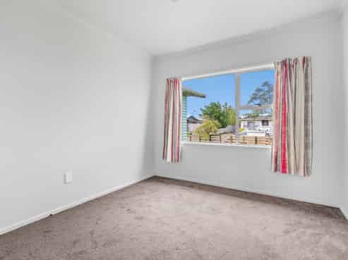 23 Stirling Street, Levin