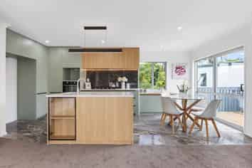 6B Beihlers Road, Weymouth