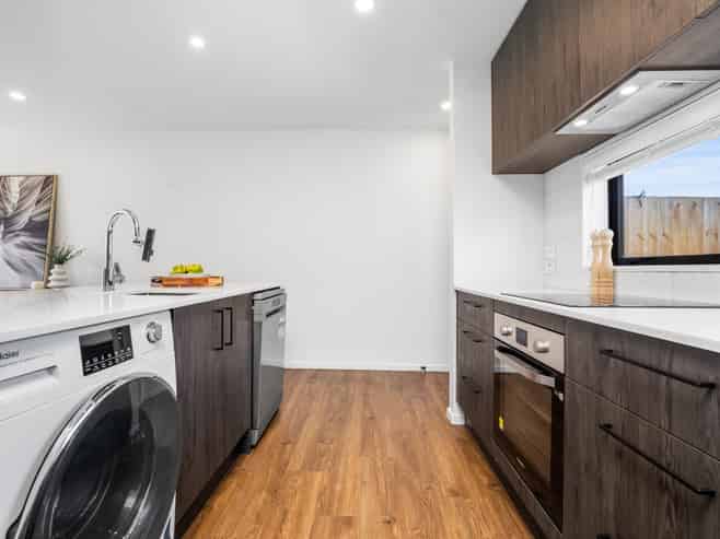 12/321 Lincoln Road, Addington