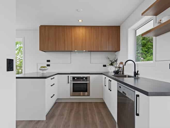 17 Roberts Road, Hei Hei