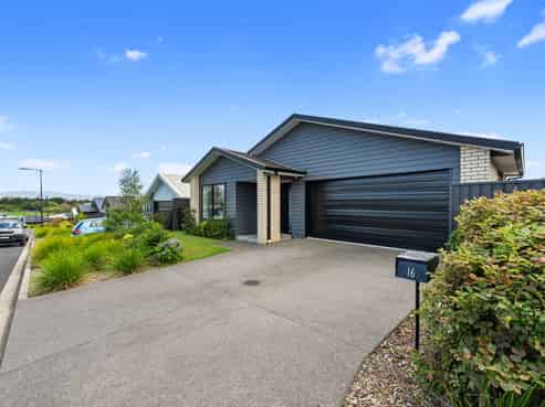 16 Pioneer Crescent, Omokoroa