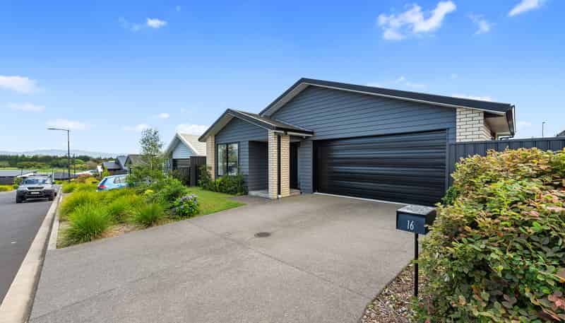 16 Pioneer Crescent, Omokoroa