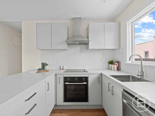 17 McGregors Road, BROMLEY