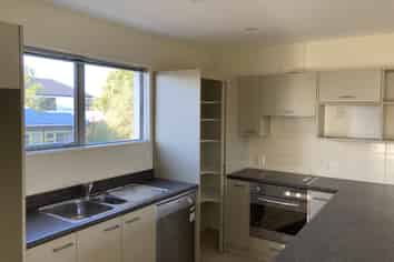 2 Kenilworth Street, Addington