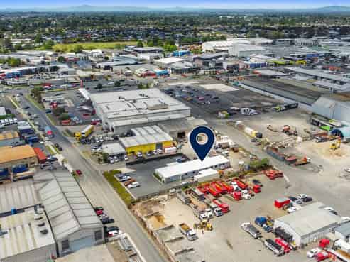 Warehouse, Office & Yard Combo