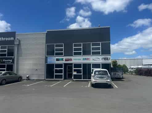 Includes Dangerous Goods Store