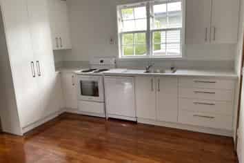 78 Guy Avenue, Takaro