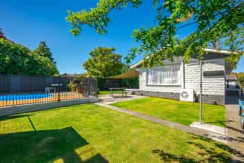 51A Craigie Avenue, Parkside