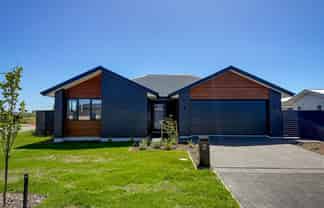 22 Longfields Road, Lincoln