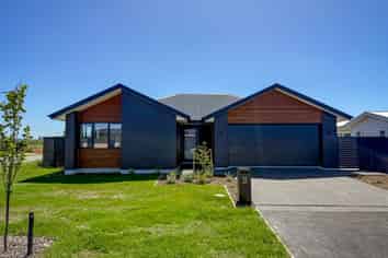 22 Longfields Road, Lincoln