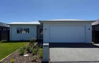 20 Longfields Road, Lincoln