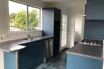 20 Zingaro Place, Massey