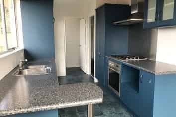 20 Zingaro Place, Massey